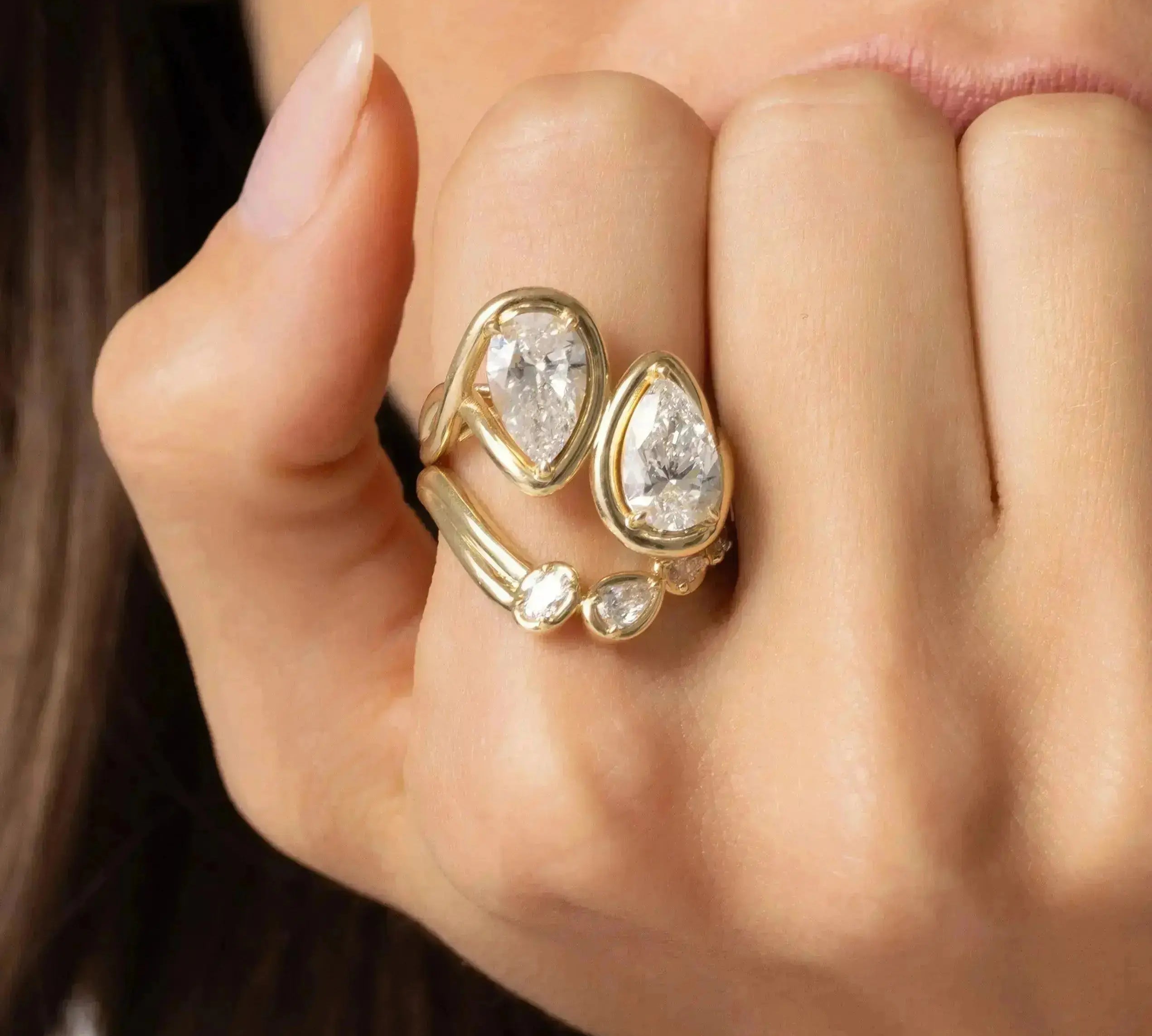 Rings from Aurora