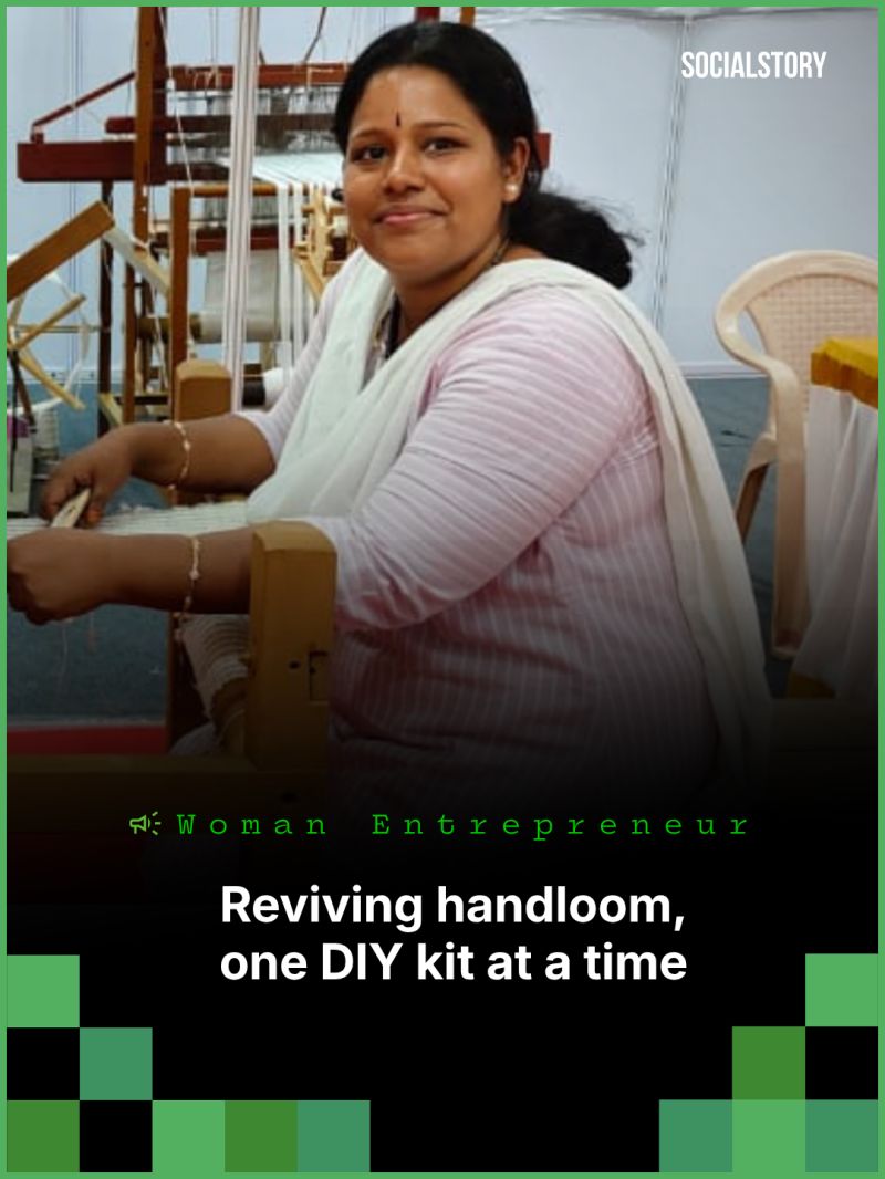 Master weaver at a Banaras handloom