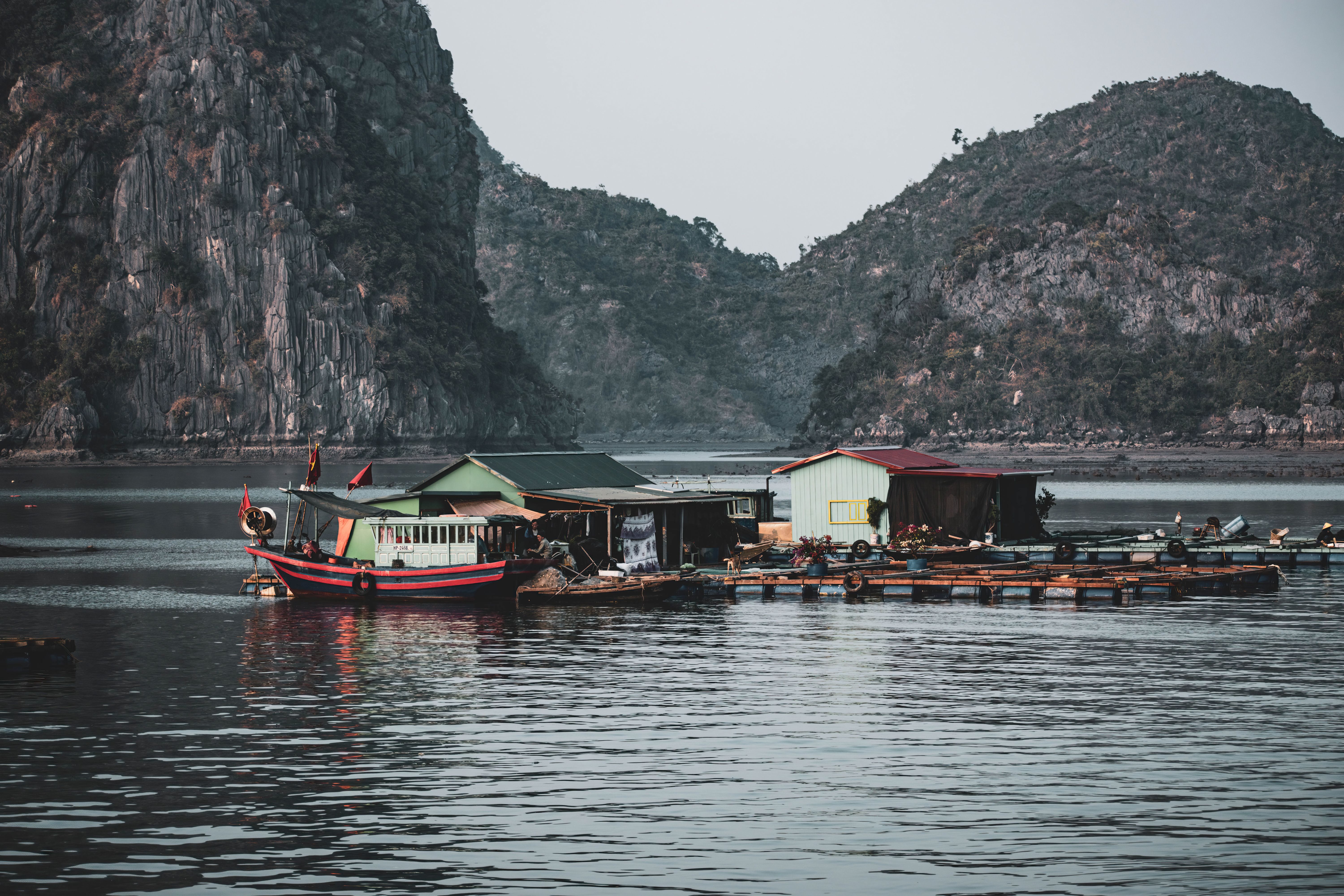 Vietnam Essence: Ha Long Bay to Hoi An