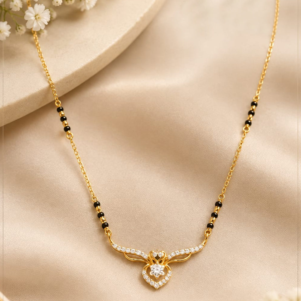 Gold mangalsutra with diamond pendant