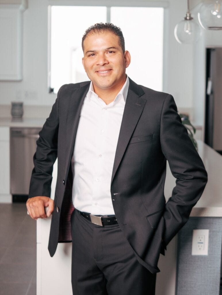 Alexander Reed — Senior Property Advisor