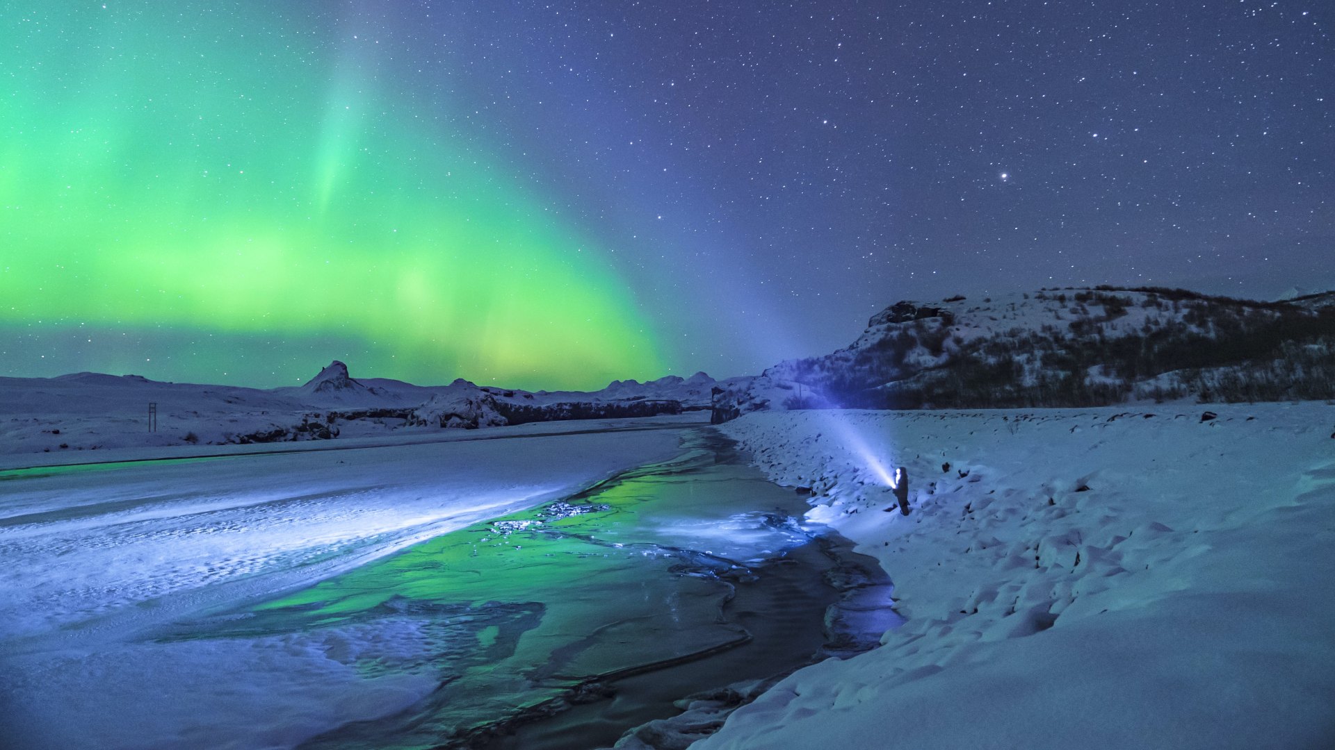 Iceland Northern Lights Escape
