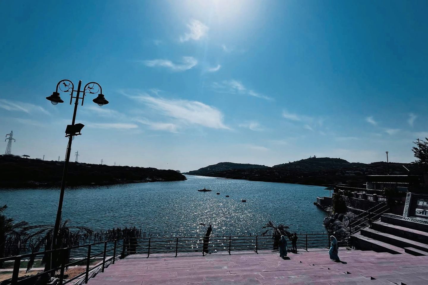 Kaylana Lake Viewpoint